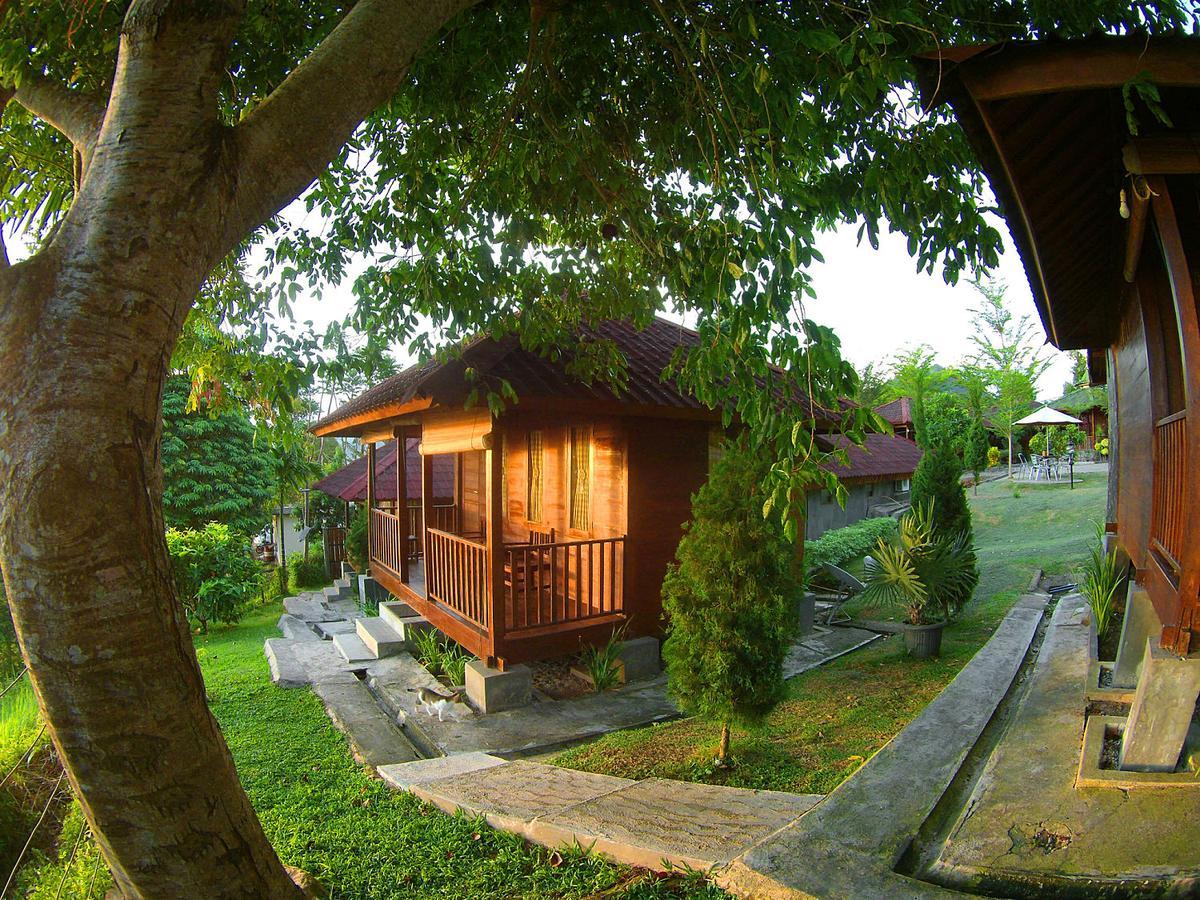 Langkisau Resort Hotel & Restaurant Padang  Exteriör bild